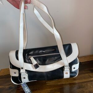 APT 9 Black White Womens Purse NWT